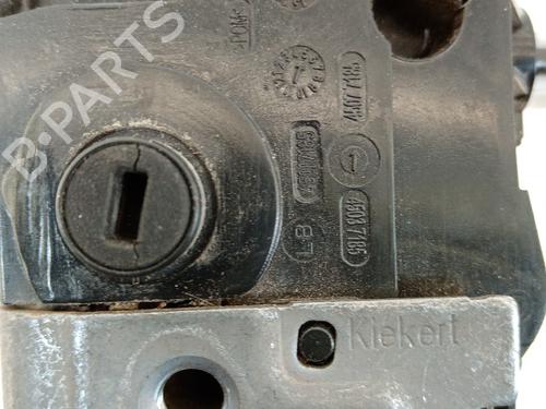 Rear left lock PEUGEOT 208 I (CA_, CC_) 1.2 VTI 82 | BP21041798C100