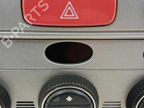 AC-Styringsenhed/Manøvreenhed ALFA ROMEO 147 (937_) 2.0 16V T.SPARK (937.AXA1, 937.AXC1, 937.BXC1) | BP21042132I5