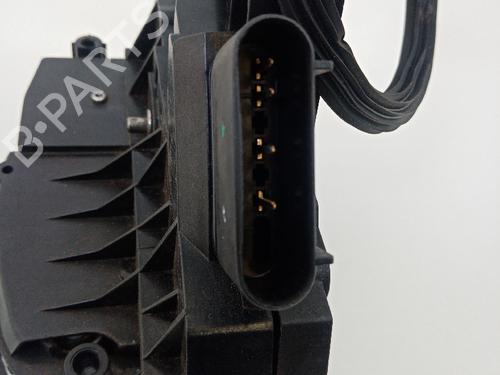 Zamek drzwi przednich prawych FORD FIESTA VI (CB1, CCN) 1.4 TDCi | BP21042239C97 