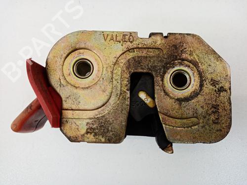 Used Tailgate lock SMART CITY-COUPE (450) 0.8 CDI (S1CLC1, 450.300, 450.301, 450.302, 450.303,... (41 hp) 21130419