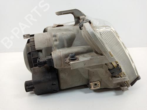 Right headlight SAAB 9-3 (YS3D) 2.0 Turbo | BP22132217C29 