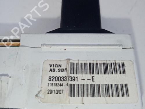 Electronic module RENAULT MEGANE II Estate (KM0/1_) 1.6 16V | BP22354751M83
