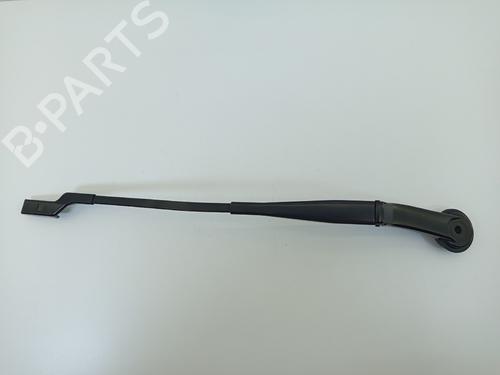 Used Front windshield wiper arm FORD FOCUS III 1.0 EcoBoost (100 hp) 23185712