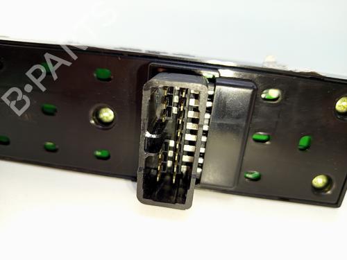 Switch KIA SPORTAGE II (JE_, KM_) 2.0 16V 4WD | BP23500841I30