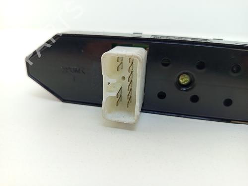 Switch KIA SPORTAGE II (JE_, KM_) 2.0 16V 4WD | BP23500842I30