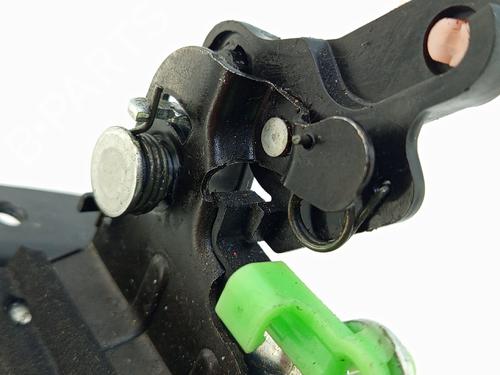 Tailgate lock KIA SPORTAGE II (JE_, KM_) 2.0 16V 4WD | BP23901812C101