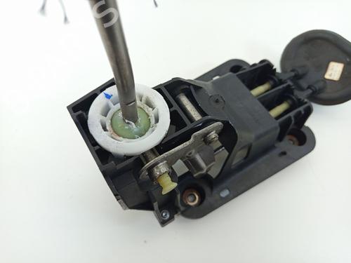 Used Gear lever PEUGEOT 208 I (CA_, CC_) 1.0 VTi (68 hp) 23993310