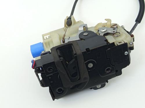 Front right lock SKODA FABIA I (6Y2) 1.2 | BP24409635C97