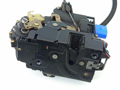 Venstre foran lås SKODA FABIA I (6Y2) 1.2 | BP24400163C98