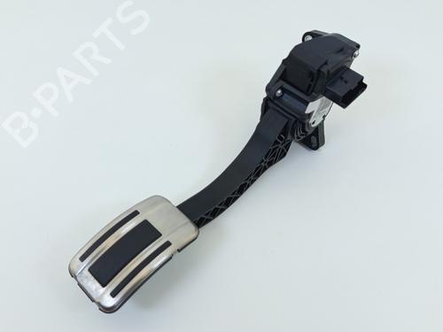 Used Pedal PEUGEOT 308 II (LB_, LP_, LW_, LH_, L3_) 1.6 BlueHDi 120 (120 hp) 24660714