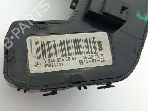 Switch MERCEDES-BENZ CLA Coupe (C117) CLA 45 AMG 4-matic (117.352) | BP25048834I30 