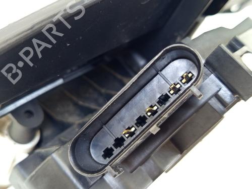 Zamek drzwi przednich prawych FORD FIESTA VI (CB1, CCN) 1.25 | BP25724016C97