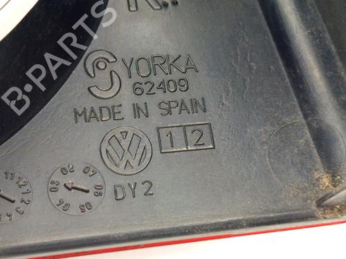 Right taillight VW POLO IV (9N_, 9A_) 1.2 12V | BP25833729C35 