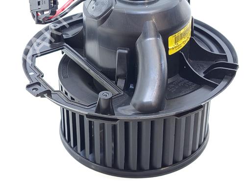 Heater blower motor SKODA OCTAVIA II Combi (1Z5) 1.6 TDI | BP25833002M62 