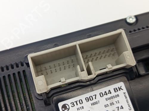 Climate control SKODA OCTAVIA II Combi (1Z5) 1.6 TDI | BP25833017I5 