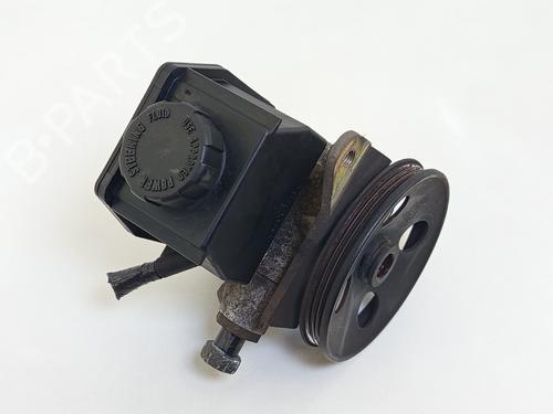 Pompe de direction assistée TOYOTA AVENSIS Estate (_T22_) 1.6 i (AT220_) (110 hp) 26146364