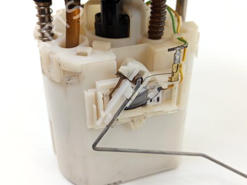 Fuel pump FORD FIESTA VI (CB1, CCN) 1.25 | BP26190646M76