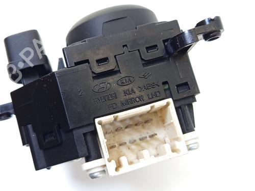 Switch HYUNDAI i30 Estate (FD) 1.6 CRDi | BP27661122I30 