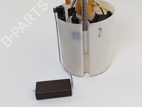 Fuel pump VW GOLF VI (5K1) 1.6 TDI | BP28096101M76 