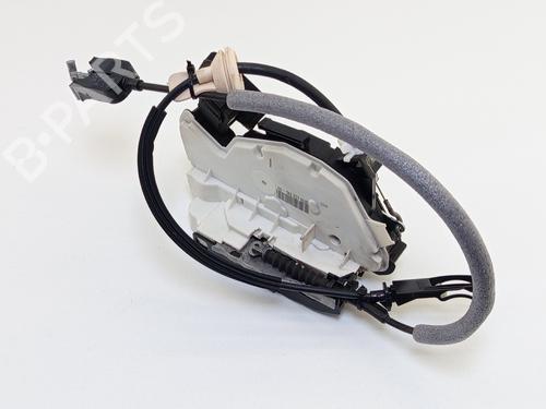 Used Front right lock VW GOLF VI (5K1) 1.6 TDI (105 hp) 28080888