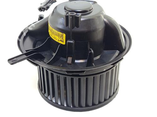 Heater blower motor VW GOLF VI (5K1) 1.6 TDI | BP28096120M62