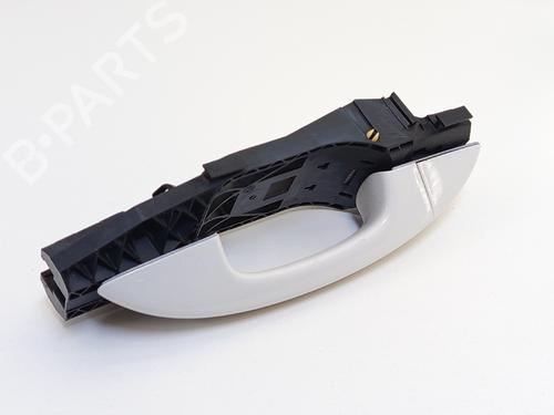 Used Rear left exterior door handle VW GOLF VI (5K1) 1.6 TDI (105 hp) 28096133