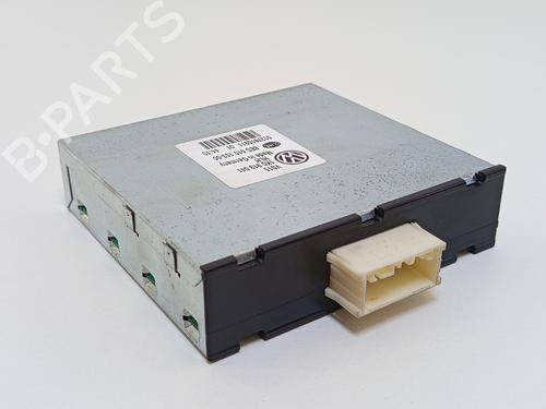 Used Electronic module VW GOLF VI (5K1) 1.6 TDI (105 hp) 28096110