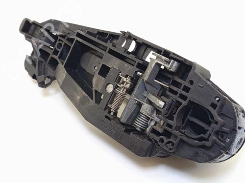 Klamka zewnętrzna drzwi przednich prawych CITROËN C4 Picasso II 1.6 HDi 90 | BP29116067C129 