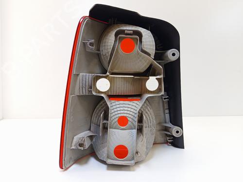 Right taillight VW TOURAN (1T1, 1T2) 2.0 TDI | BP29336664C35 