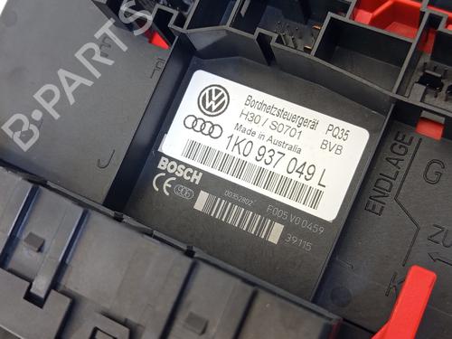 Fuse box VW TOURAN (1T1, 1T2) 2.0 TDI | BP29338571E1 