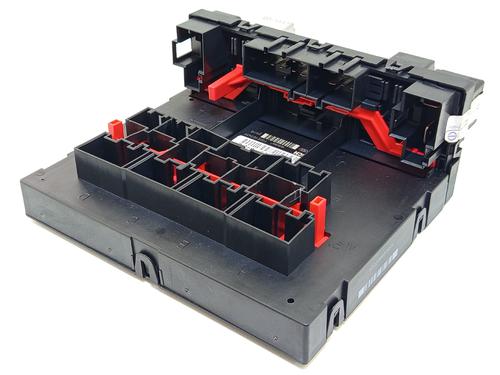 Fuse box VW TOURAN (1T1, 1T2) 2.0 TDI | BP29338571E1 