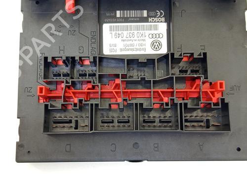 Fuse box VW TOURAN (1T1, 1T2) 2.0 TDI | BP29338571E1 