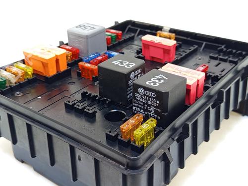 Fuse box VW TOURAN (1T1, 1T2) 2.0 TDI | BP29342870E1 