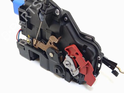 Rear right lock VW TOURAN (1T1, 1T2) 2.0 TDI | BP29340698C99 