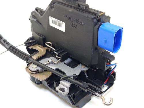 Front right lock VW TOURAN (1T1, 1T2) 2.0 TDI | BP29340697C97 