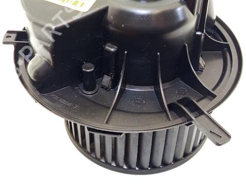 Heater blower motor VW TOURAN (1T1, 1T2) 2.0 TDI | BP29395569M62