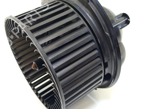 Heater blower motor VW TOURAN (1T1, 1T2) 2.0 TDI | BP29395569M62