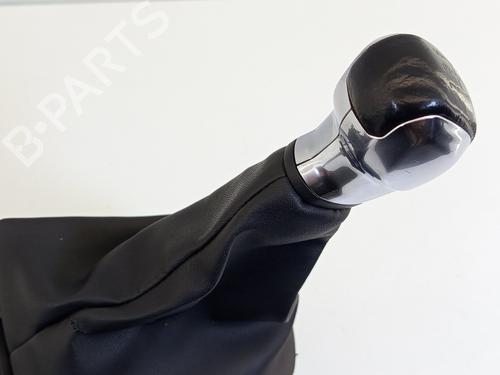 Gear lever PEUGEOT 208 I (CA_, CC_) 1.6 HDi | BP29512583M90