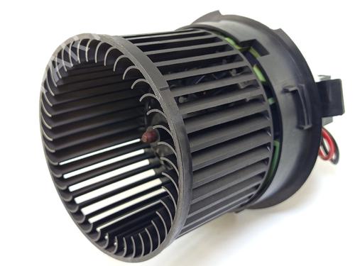 Heater blower motor PEUGEOT 208 I (CA_, CC_) 1.6 HDi | BP29518857M62