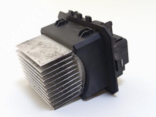Heater resistor PEUGEOT 208 I (CA_, CC_) 1.6 HDi | BP29520587M108