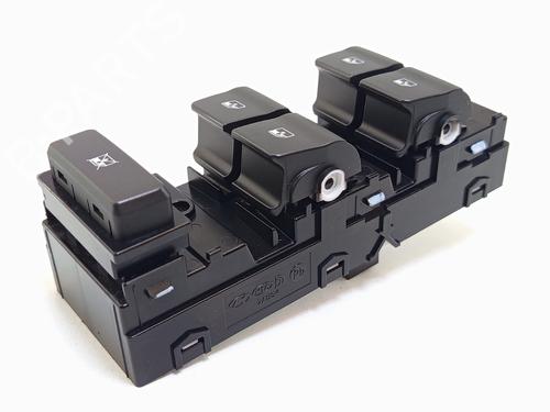 Switch HYUNDAI i30 Estate (PDE) 1.0 T-GDI | BP29619541I30