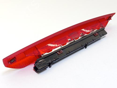 Luz central de freno FORD FOCUS II (DA_, HCP, DP) 1.6 TDCi | BP29709409L11