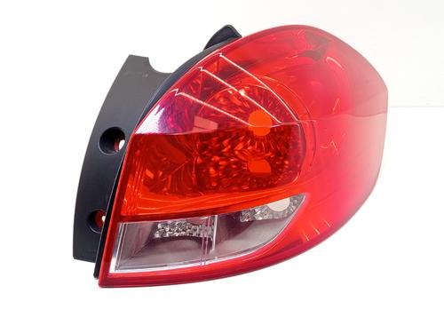 Used Right taillight RENAULT CLIO III (BR0/1, CR0/1) 1.2 16V (BR02, BR0J, BR11, CR02, CR0J, CR11) (75 hp) 29837278