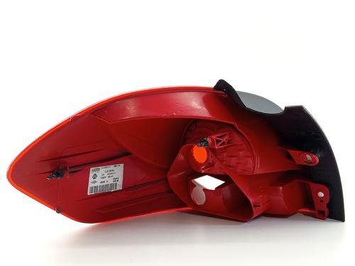 Right taillight RENAULT CLIO III (BR0/1, CR0/1) 1.2 16V (BR02, BR0J, BR11, CR02, CR0J, CR11) | BP29837278C35 
