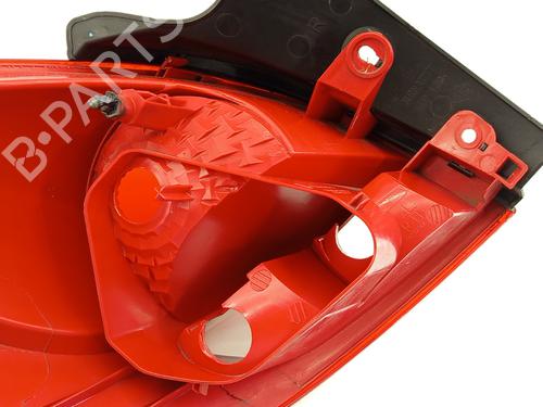 Right taillight RENAULT CLIO III (BR0/1, CR0/1) 1.2 16V (BR02, BR0J, BR11, CR02, CR0J, CR11) | BP29837278C35 