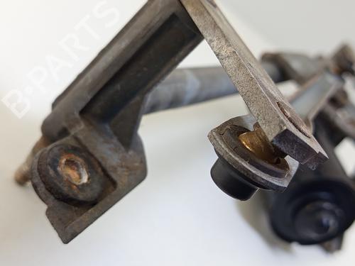 Front wiper motor VW GOLF III (1H1) 1.4 | BP29919755M29