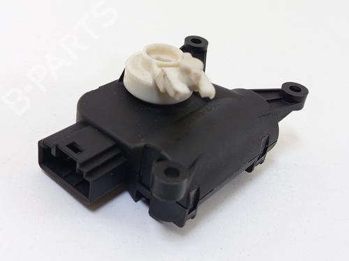 Heater blower motor MINI MINI Convertible (R52) Cooper | BP29944521M62