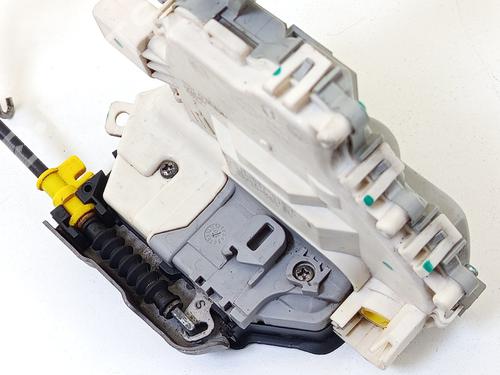 Front left lock AUDI A5 Sportback (8TA) 2.0 TFSI | BP30112098C98 