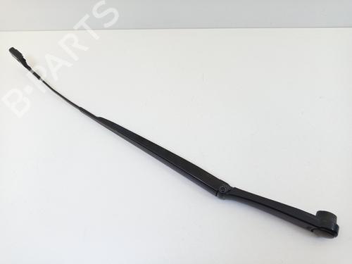 Used Front wiper motor KIA VENGA (YN) 1.4 CRDi 90 (90 hp) 30126934