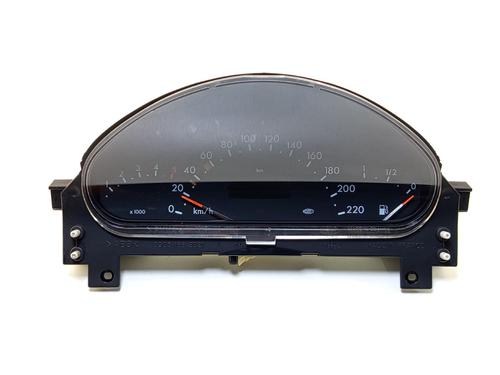 Used Instrument cluster MERCEDES-BENZ A-CLASS (W168) A 170 CDI (168.008) (90 hp) 30263272